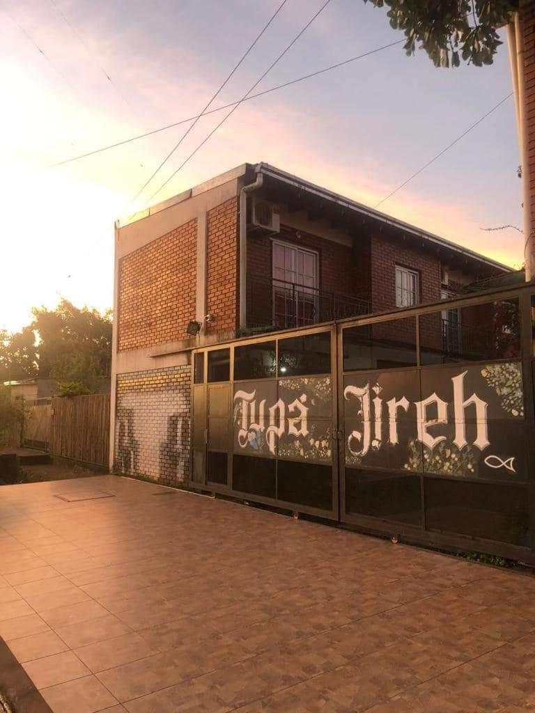 Tupã Jireh Villa Puerto Iguazu Bagian luar foto